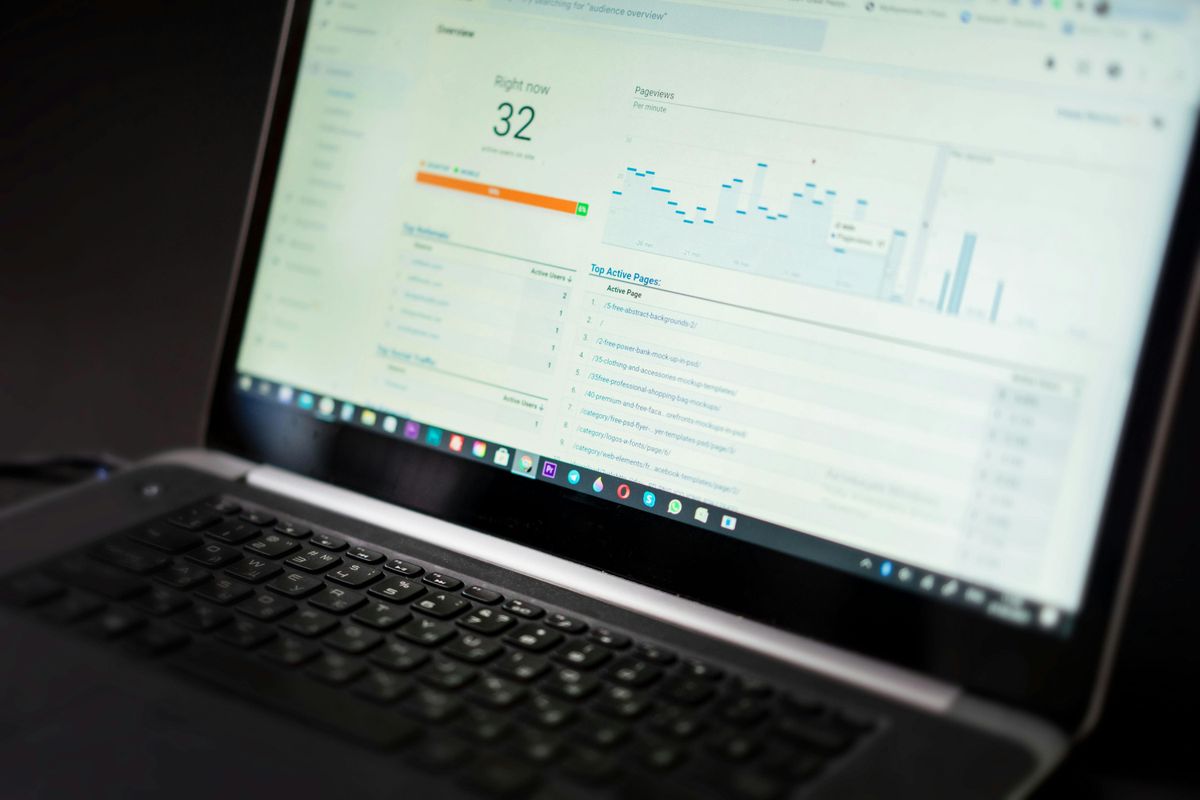 Mastering search reporting through AI and privacy shifts